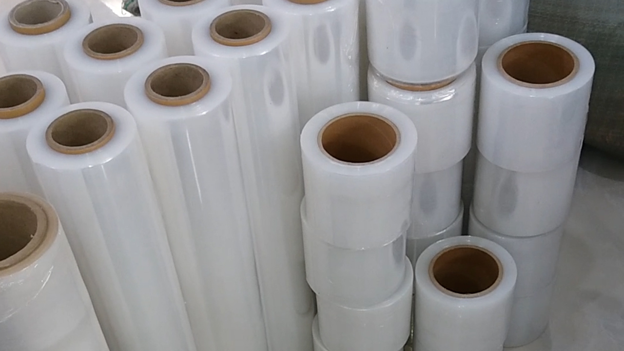 Màng PE (Màng Chít) Quấn Pallet – Độ Dai Vượt Trội