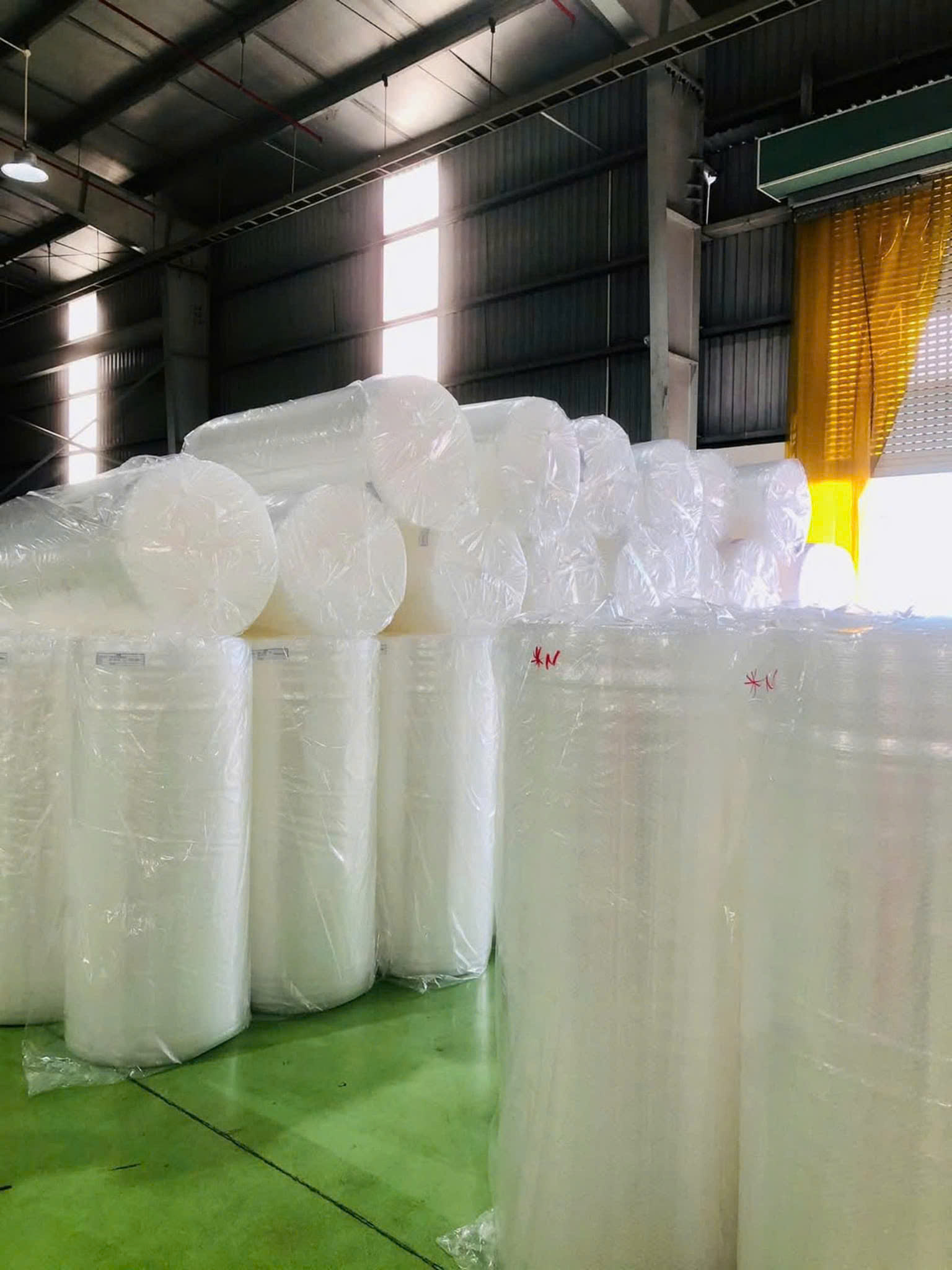 Xốp PE Foam (EPE Foam): Cấu Tạo, Ứng Dụng & Báo Giá Mới Nhất